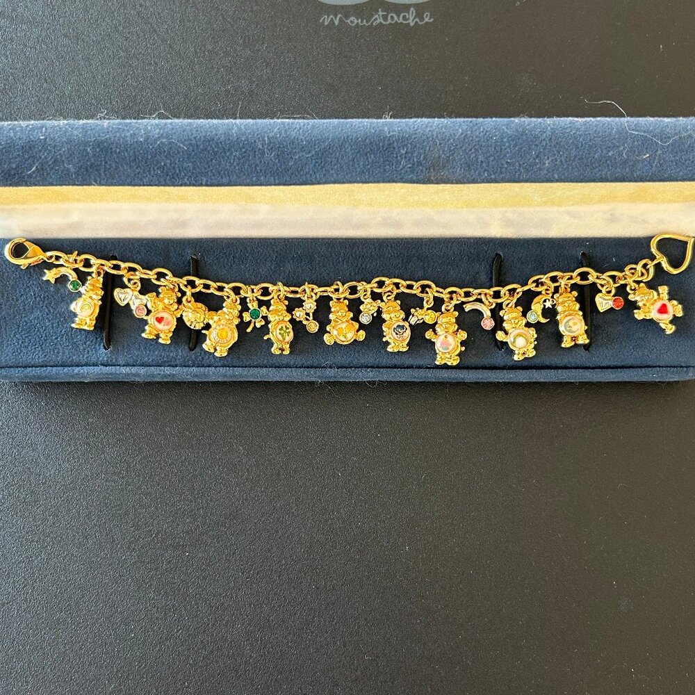 Care Bears Ultimate Charm Bracelet - Picture 2 of 9